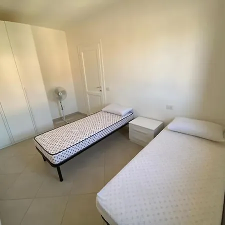 Panarea 2 Livelli 산테오도로